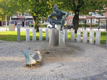 Skulptur Ellerbeker Buttjer.jpg von Ursula Hensel-Krüger