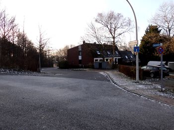 Straßenkreuzung Elbenkamp und Heikendorfer Weg