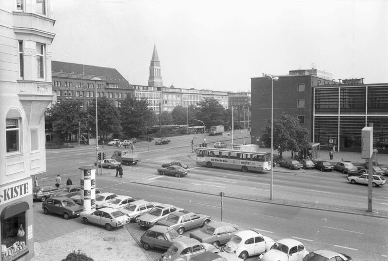 Datei:Stresemannplatz 1981.jpg