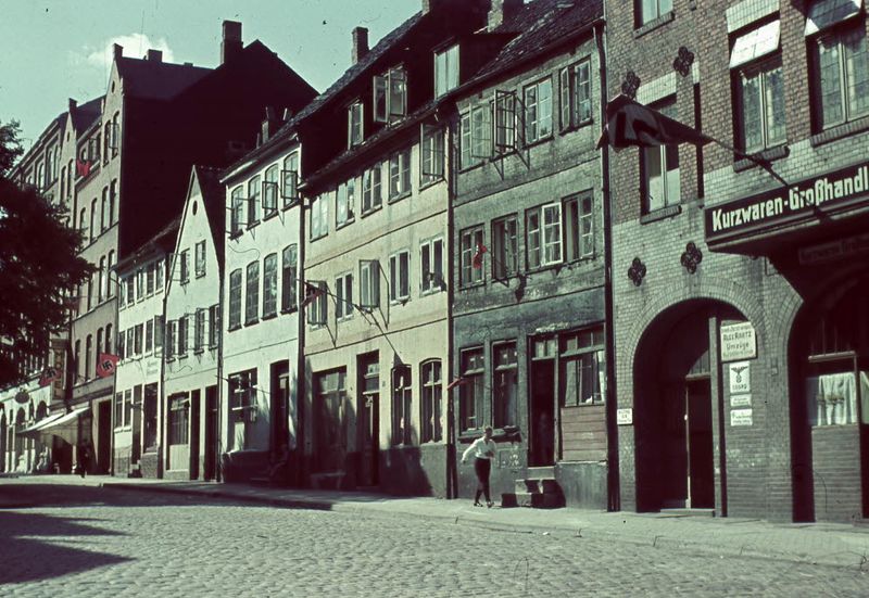 Datei:Kleiner-Kuhberg 1938-41.jpg