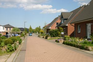 Mohnstieg zum Goldregenholz.jpg