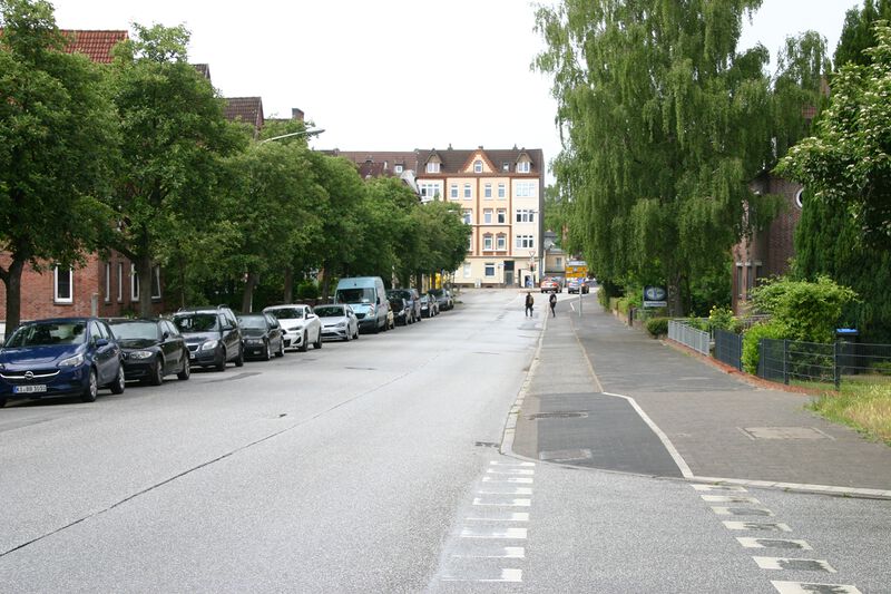 Datei:Wulfsbrook vom Karpfenteich zur Rendsburger Landstraße.JPG