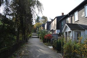 Ansicht Reihenhäuser Tauernweg.JPG