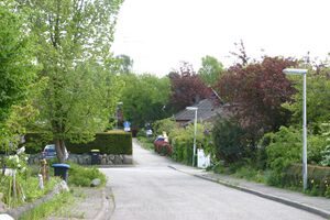 Lilienbogen zum Bachstelzenweg.jpg