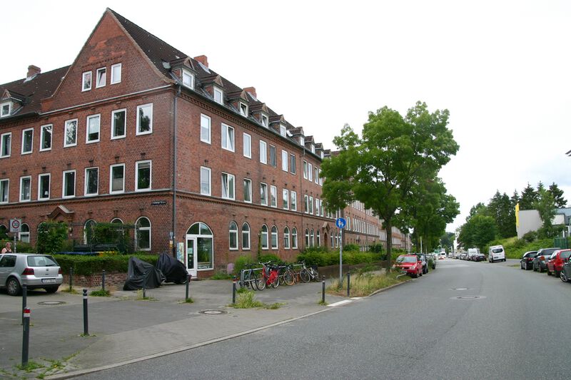 Datei:Schleusenstraße von Glücksburger Straße zur Uferstraße.jpg