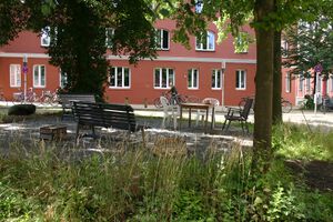 Lutherstraße Kreisel.JPG