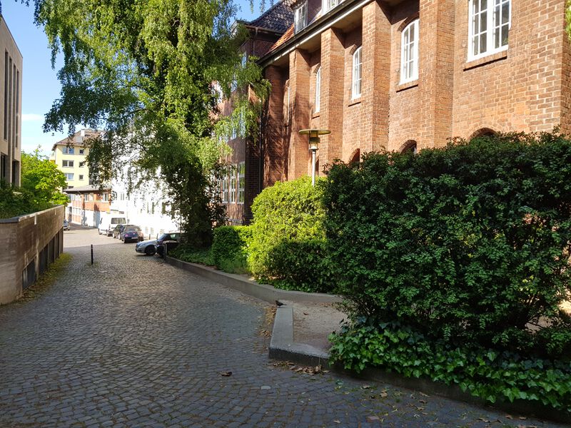 Datei:Klosterkirchhof von der Haßstraße.jpg
