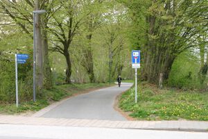 Sophie-Lützen-Weg von Elfriede-Dietrich-Straße.jpg