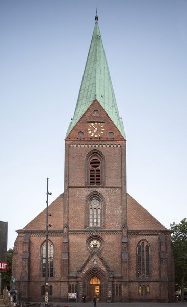 Datei:Nikolaikirche Kiel 1.jpg