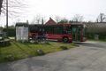 Endhaltestelle und Buswendeplatz in Kiel-Rönne am Zusammentreffen der Straßen Am Teich und Zum Forst
