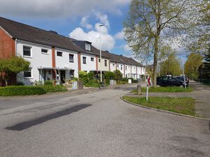 Helsinkistraße von Turkuring nach Norden.jpg