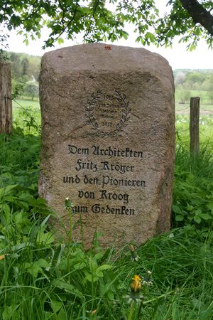 Hof Kroog Gedenkstein.jpg