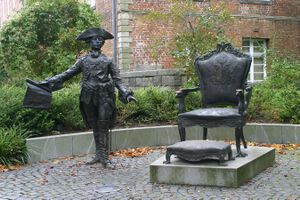 Zar Peter III Denkmal.jpg