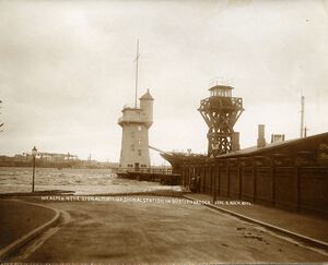 Signaltürme Adalbertbrücke.jpg